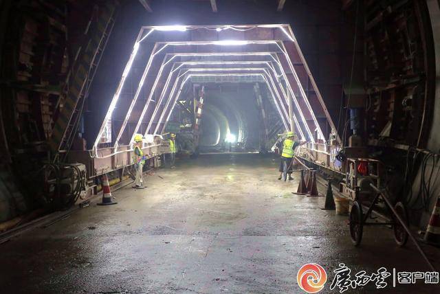 广西贵港抽水蓄能电站关键隧道贯通，项目建设全面提速
