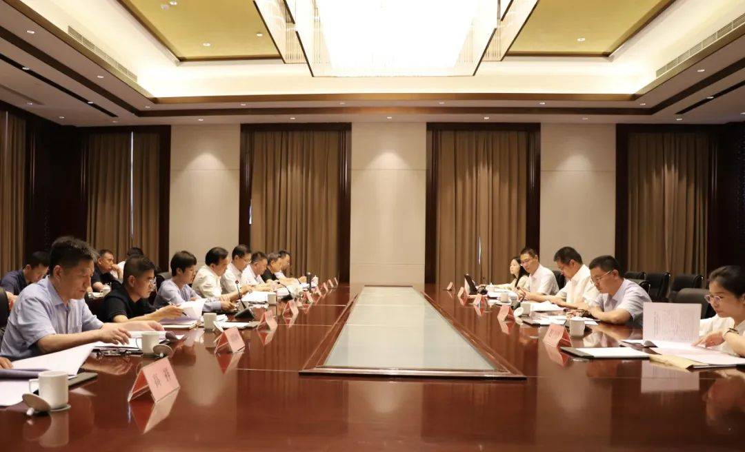 【时事新闻】省人大调研组来滨开展立法调研