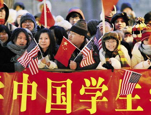 特朗普为何又对中国学生“示好”？丨大象评论