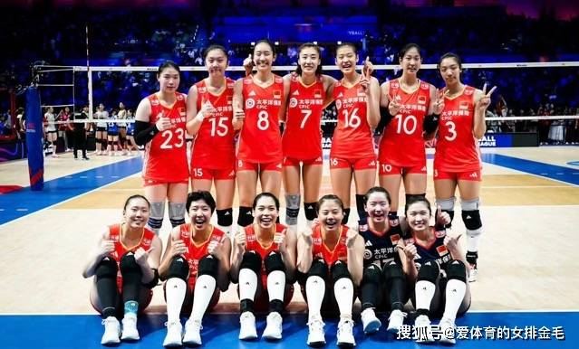 外网评论中国女排：张籽萱太惊艳！中国人才济济，未来崛起在望