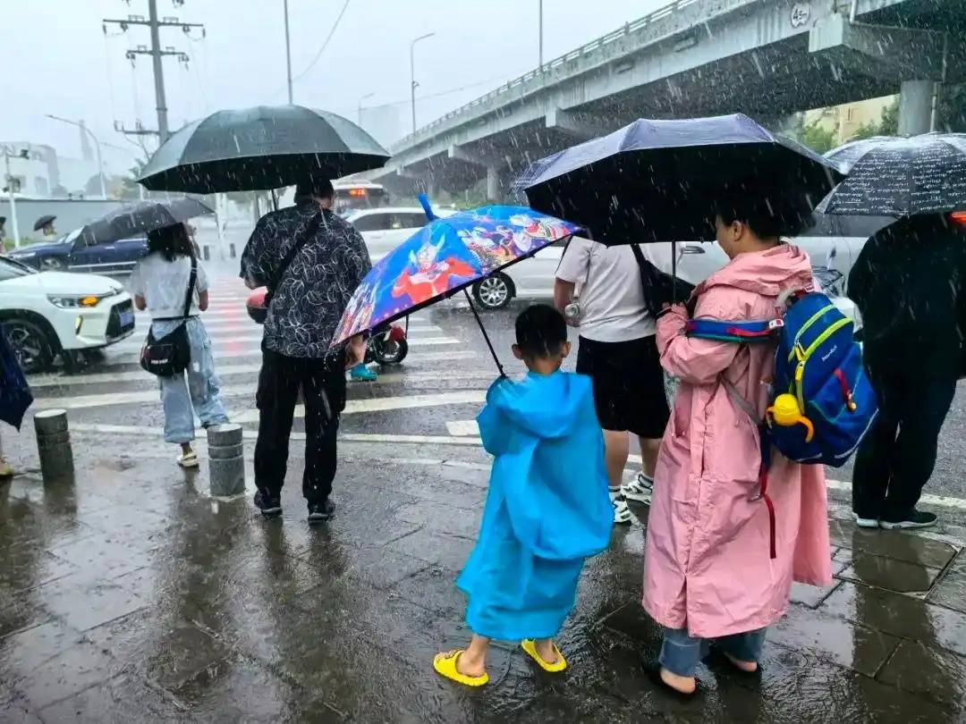 雷暴大风：防汛不只在汛期|九派时评