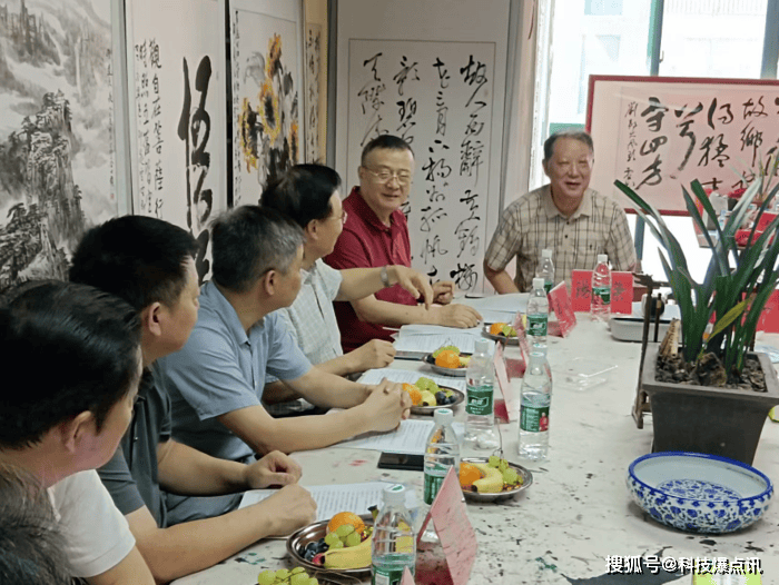 “墨香迎七一，红心永向党”中国诗书画新闻网书画展成功举办