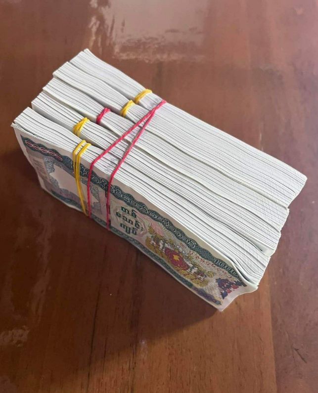 十万缅币(十万缅币=人民币)